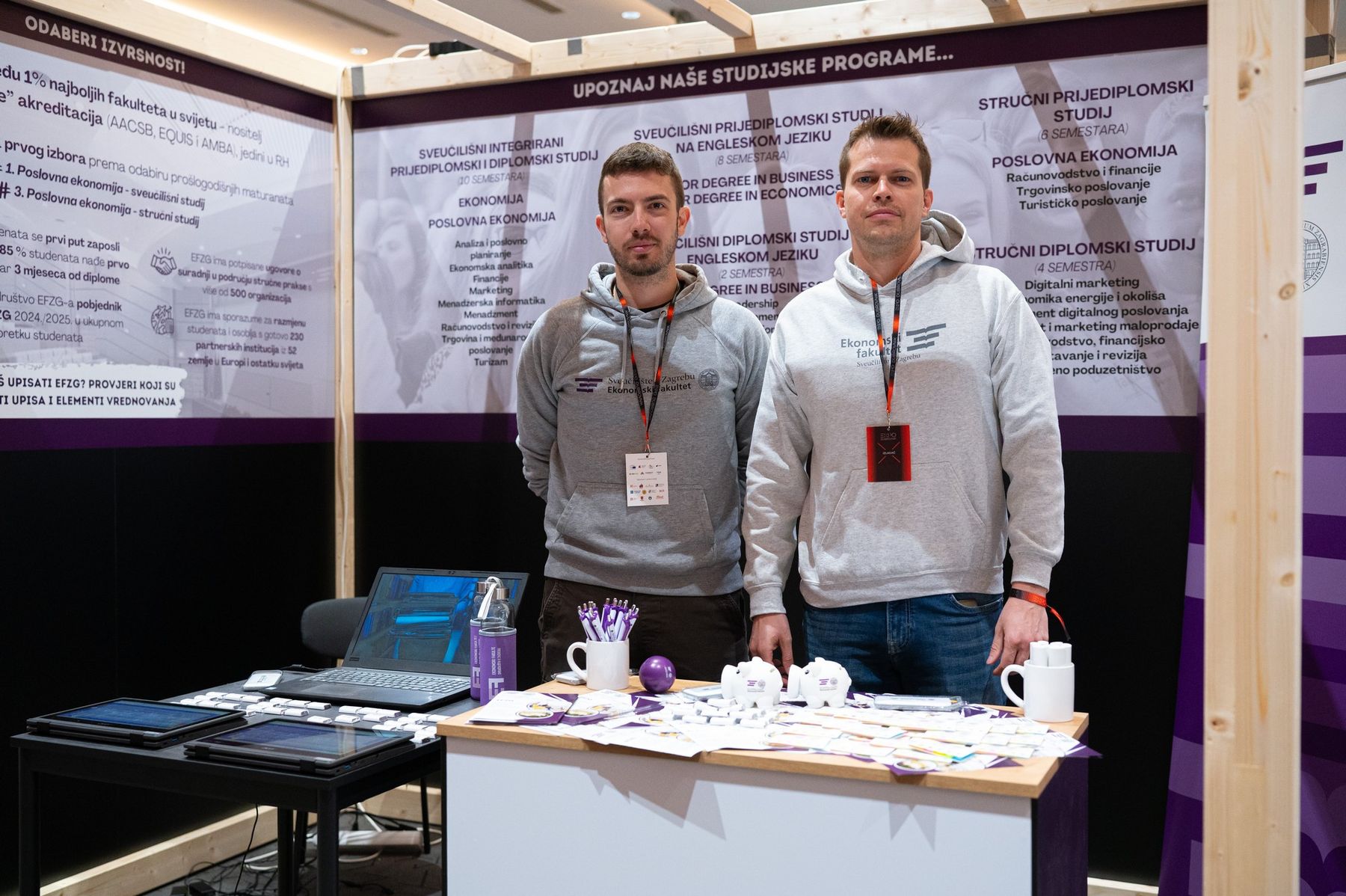 Predstavnici Ekonomskog fakulteta u Zagrebu na svom štandu na Dubrovnik EXPO-u 2026.